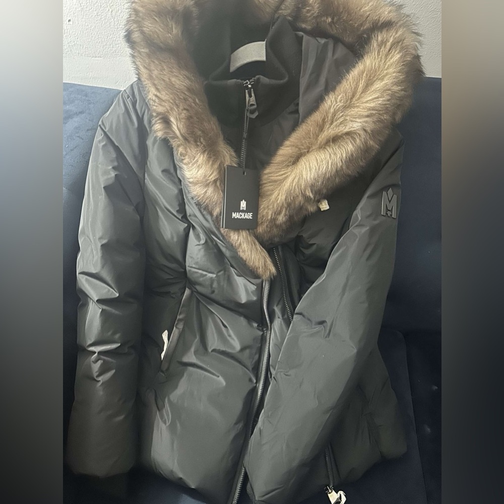 Manage women’s coat